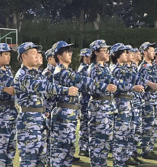 军训时如何使用手机拍照？手机拍照技巧有哪些？