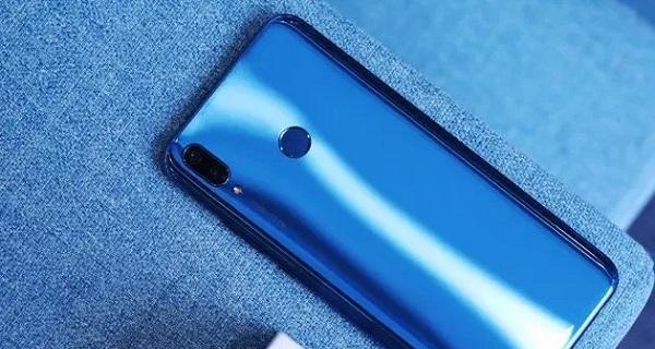 jkm-al00a是什么型号？这款手机的配置如何？
