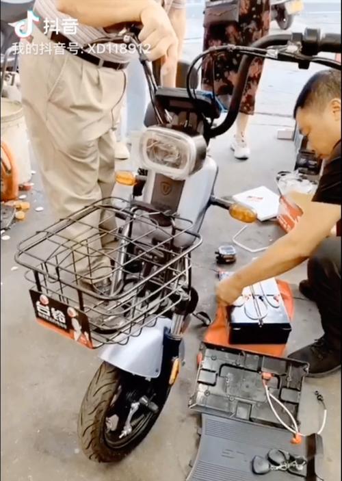 台铃小核桃充电器原装多少瓦？如何正确使用充电器？