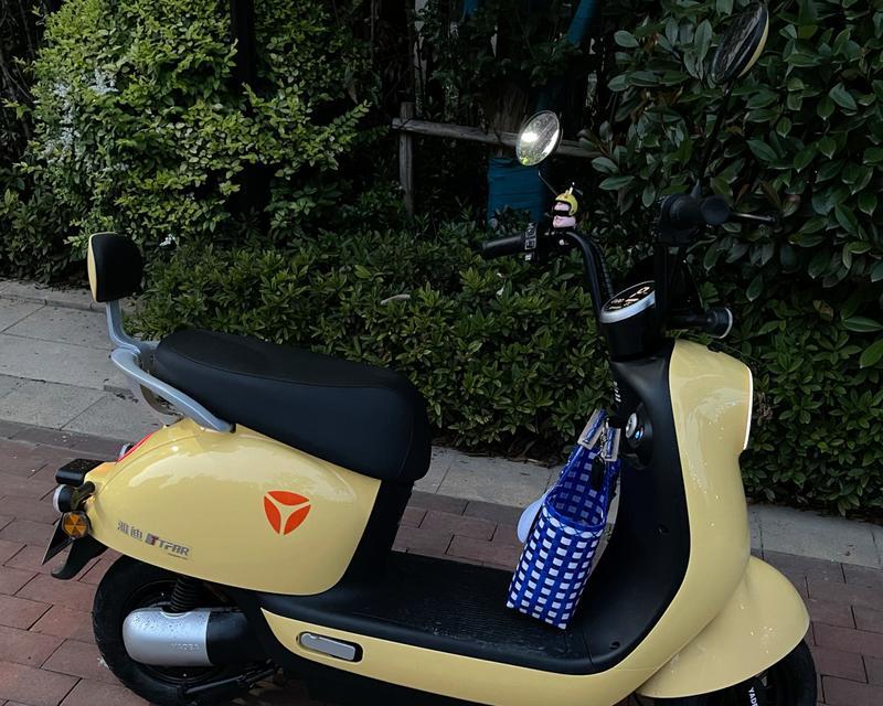 冠能t5充电器接口类型？兼容性如何？