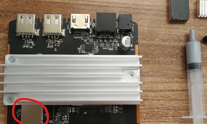 机顶盒主板屏蔽罩拆卸方法是什么？安全拆解步骤能提供吗？