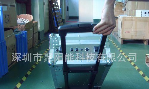 行李箱移动电源的工作原理是什么？有哪些独特功能？