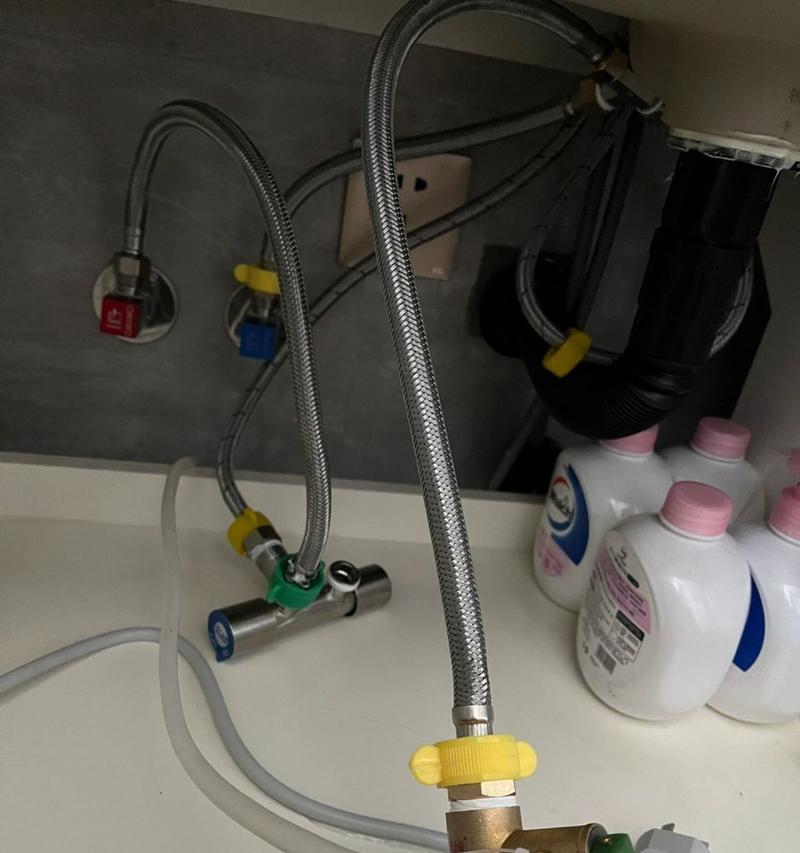 热水器冷热水管安装步骤是什么？