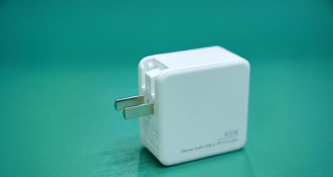 旅行充电器功率多少瓦？如何选择合适的旅行充电器？