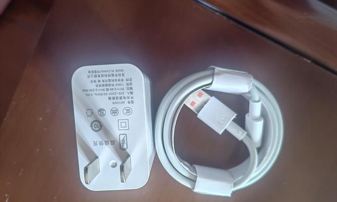 苹果11黑科技充电器功率是多少瓦？充电器特点是什么？