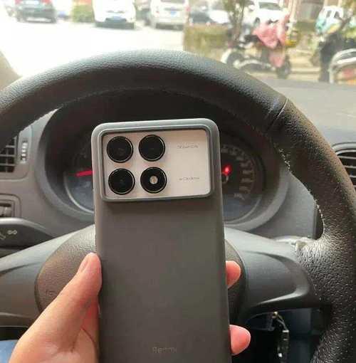 手机摄像头在侧面的型号有哪些？如何称呼这种设计？