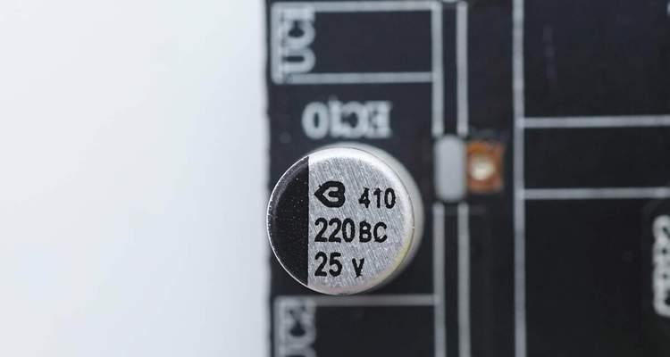 氘锋充电器工作原理是什么？有何技术优势？