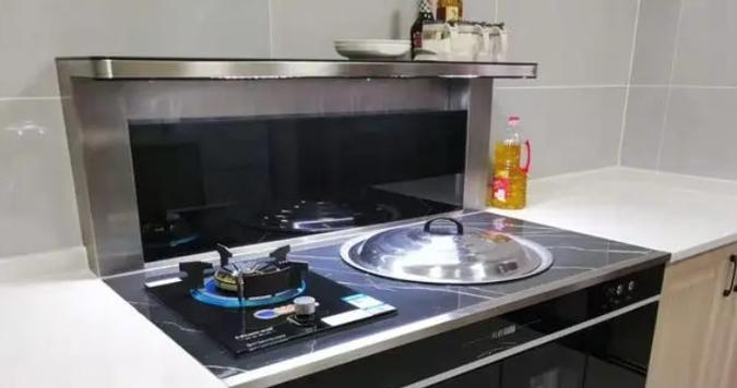 柴火灶热水器的加热管通常采用什么材质？哪种材质更耐用？