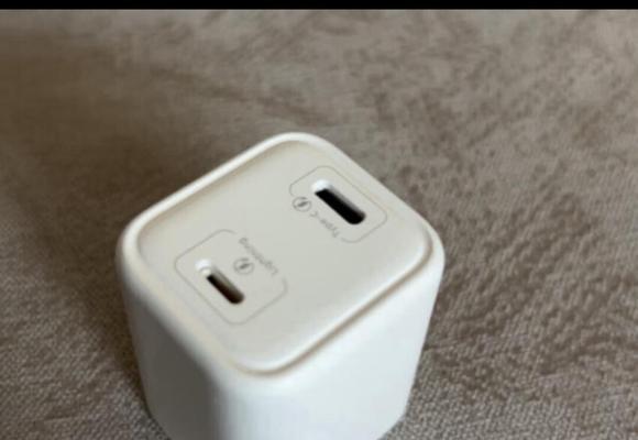 罗马仕车载充电器使用指南？