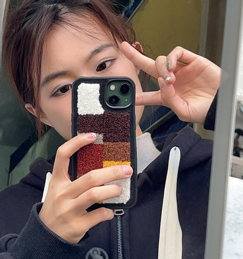 手机保护壳摄像头裸露的解决方法是什么？