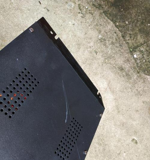 低音炮损坏了如何拆解维修？