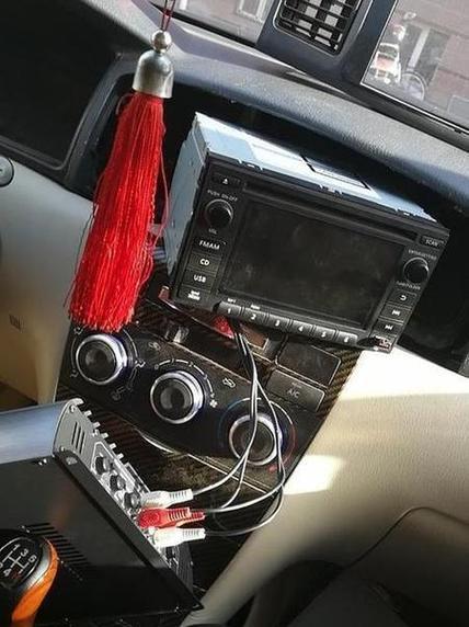 机车安装低音炮的正确方法是什么？