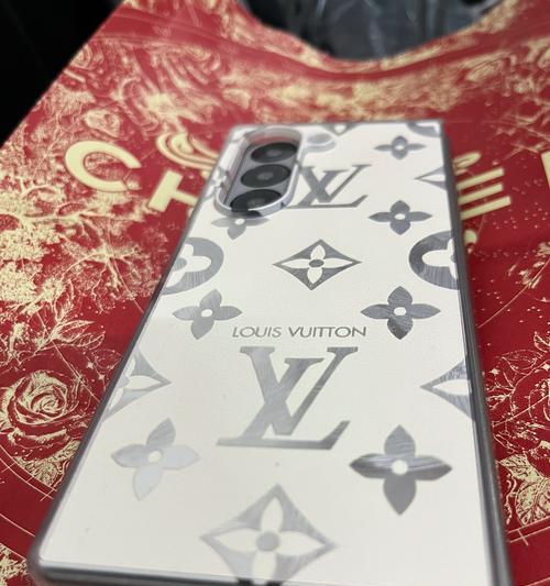三星fold6手机套拆卸步骤是什么？拆卸时应注意什么？