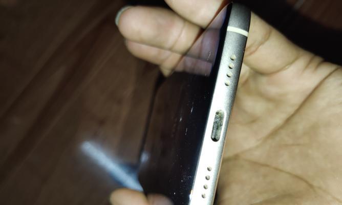 小米充电器冒烟如何应对？充电时应注意什么安全措施？