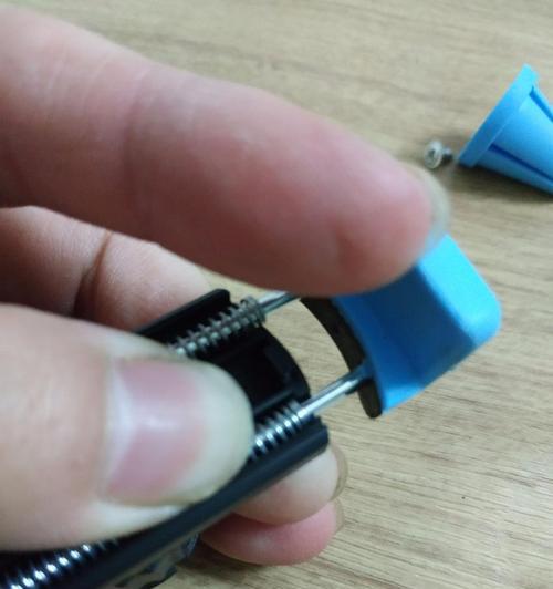 魔神手机支架的正确使用方法是什么？使用中可能遇到哪些问题？