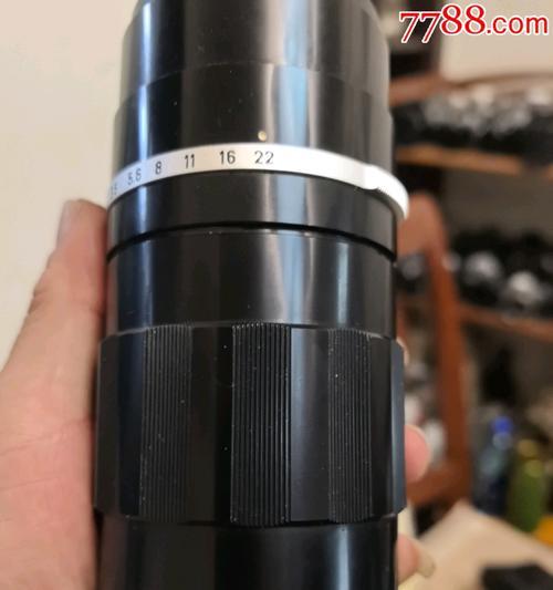拿相机看镜头有什么影响？