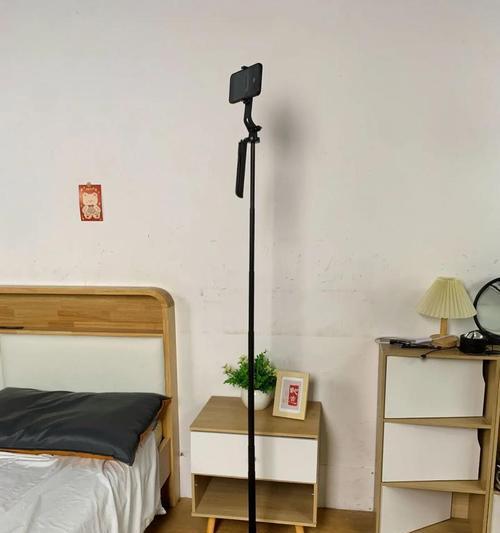 手机自带支架拍摄技巧是什么？如何调整角度和位置？