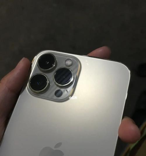 手机壳贴合太紧如何摘除？有哪些技巧？