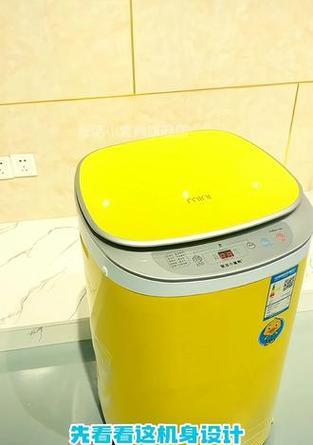 滚筒洗衣机出现黄色薄屑的原因是什么？